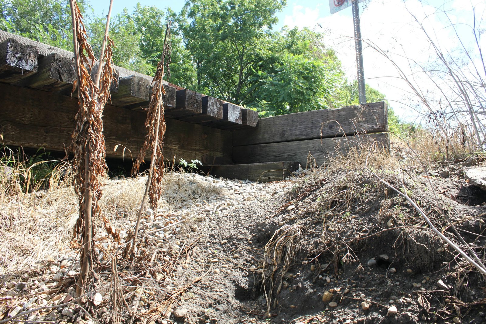 East abutment